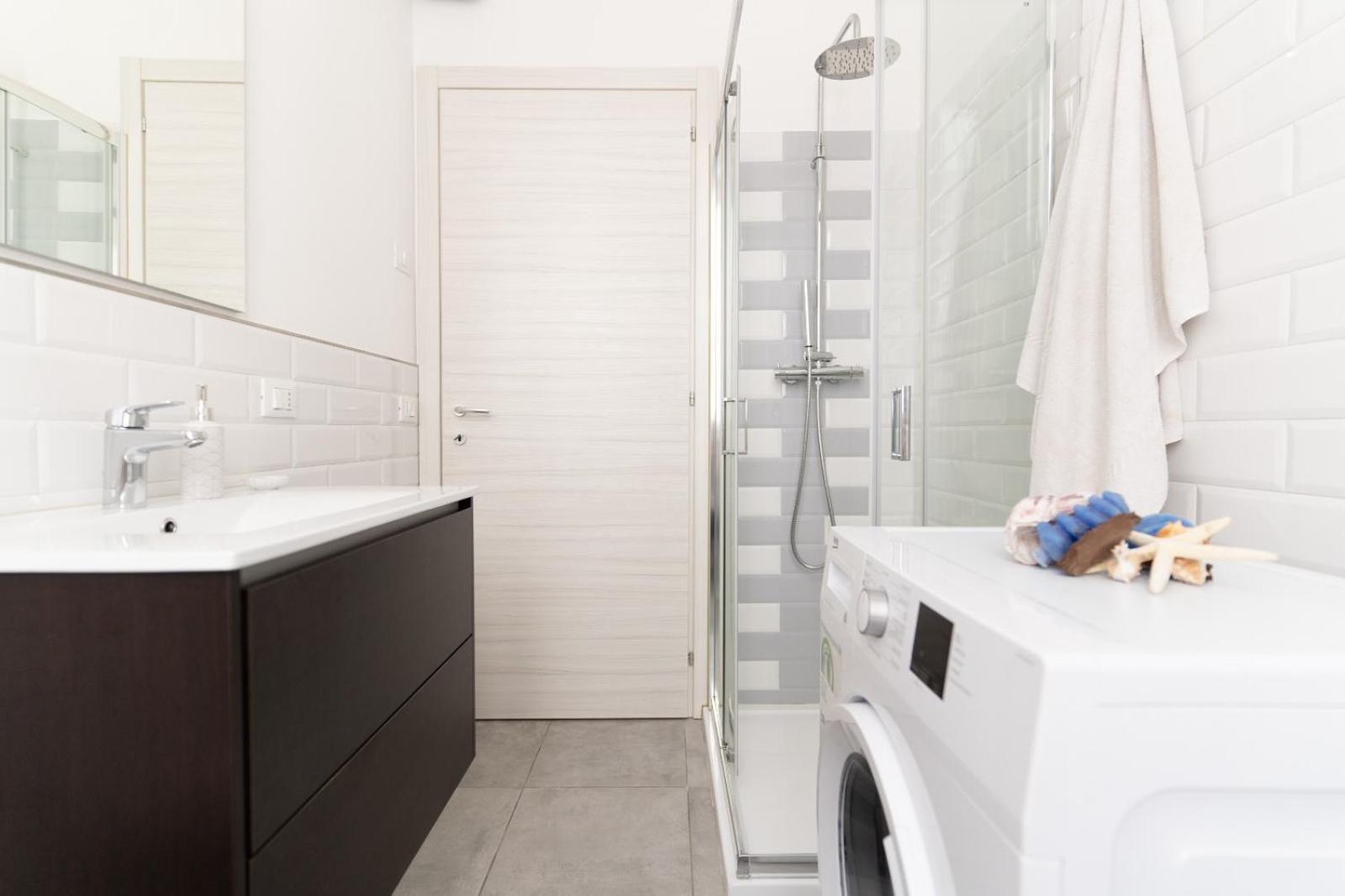 Palazzo Galileo Apartment Сан Бенедето дел Тронто Екстериор снимка
